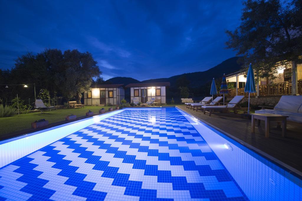 Bal Badem Bungalow Datça Eksteriør billede
